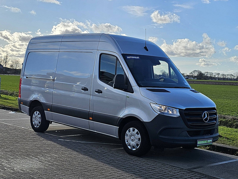 Mercedes-Benz Sprinter 317 L2H2 Automaat ACC! - Цельнометаллический фургон: фото 4 Mercedes-Benz Sprinter 317 L2H2 Automaat ACC! - Цельнометаллический фургон: фото 4