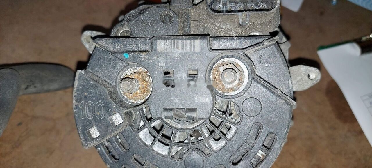 Bosch , 110A , 28V   DAF CF75, XF 95 - Генератор для Грузовиков: фото 2 Bosch , 110A , 28V   DAF CF75, XF 95 - Генератор для Грузовиков: фото 2