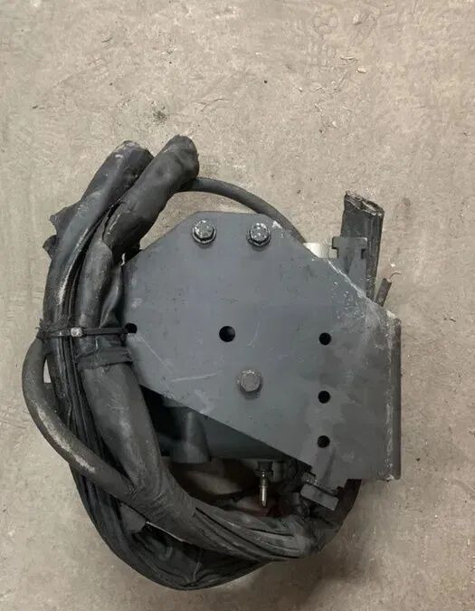 Mercedes-Benz Mercedes Actros MP3 Euro 5 A0001400478   Mercedes-Benz Mercedes Actros MP3 Euro 5 truck - Глушитель/ Выхлопная система для Грузовиков: фото 4 Mercedes-Benz Mercedes Actros MP3 Euro 5 A0001400478   Mercedes-Benz Mercedes Actros MP3 Euro 5 truck - Глушитель/ Выхлопная система для Грузовиков: фото 4