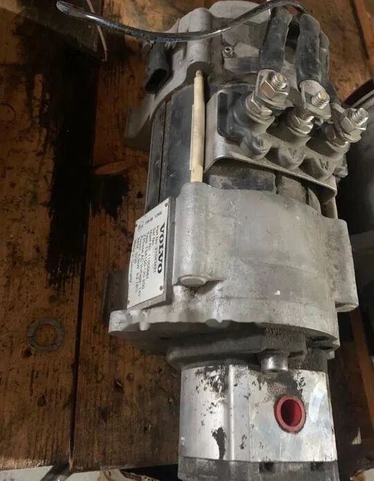 Volvo B5LH 2012 21543421 Volvo truck - Насос гидроусилителя для Грузовиков: фото 3 Volvo B5LH 2012 21543421 Volvo truck - Насос гидроусилителя для Грузовиков: фото 3