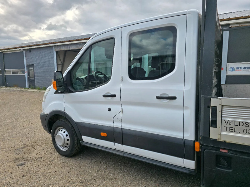 Ford Transit 7 seats 2015 - Малотоннажный бортовой грузовик: фото 5 Ford Transit 7 seats 2015 - Малотоннажный бортовой грузовик: фото 5