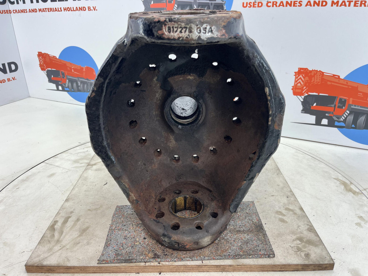 FAUN ATF 45-3 Steering knuckle 16 holes axle 3 - Поворотный кулак для Мобильных кранов: фото 5 FAUN ATF 45-3 Steering knuckle 16 holes axle 3 - Поворотный кулак для Мобильных кранов: фото 5