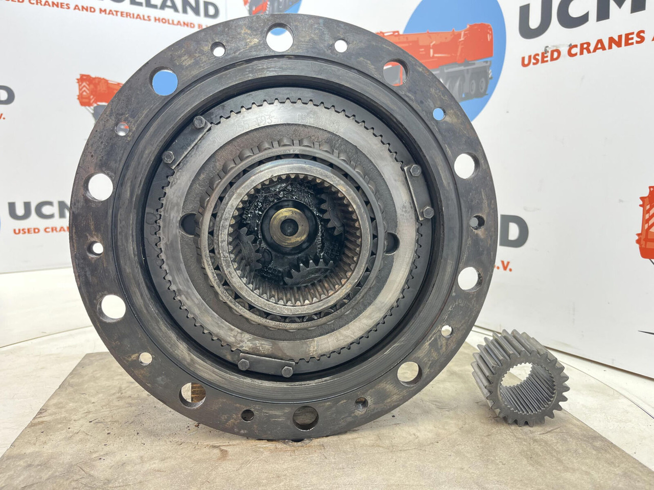 FAUN RTF 30-2 planetary gear 22-25-74-38-4pl-H137-46 - Бортовой редуктор для Мобильных кранов: фото 5 FAUN RTF 30-2 planetary gear 22-25-74-38-4pl-H137-46 - Бортовой редуктор для Мобильных кранов: фото 5