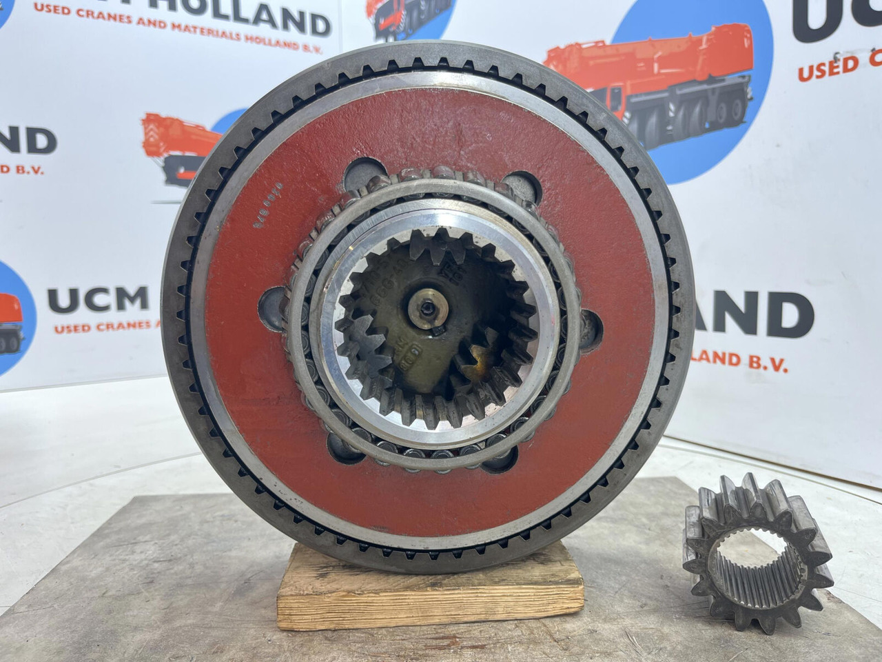 FAUN RTF 30 Planetary gear 15-23-63-36-3pl-H25-24 - Бортовой редуктор для Кранов: фото 4 FAUN RTF 30 Planetary gear 15-23-63-36-3pl-H25-24 - Бортовой редуктор для Кранов: фото 4