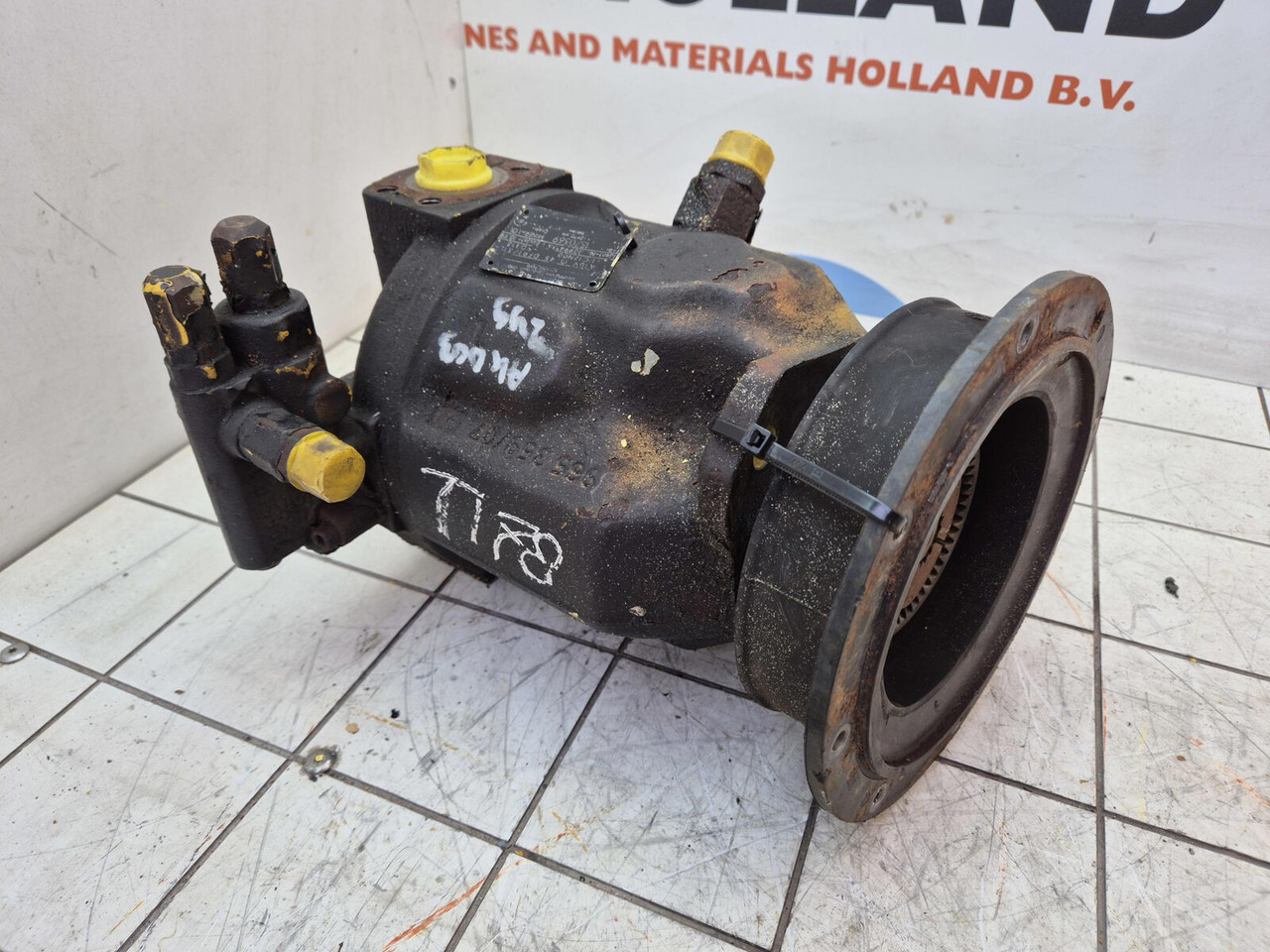 FAUN Tadano-Faun ATF 60-4 pump - Гидравлический насос для Мобильных кранов: фото 1 FAUN Tadano-Faun ATF 60-4 pump - Гидравлический насос для Мобильных кранов: фото 1