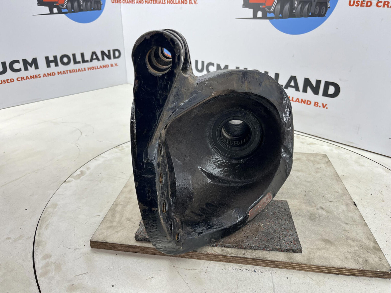 Grove GMK Steering knuckle 16 holes - Поворотный кулак для Мобильных кранов: фото 5 Grove GMK Steering knuckle 16 holes - Поворотный кулак для Мобильных кранов: фото 5