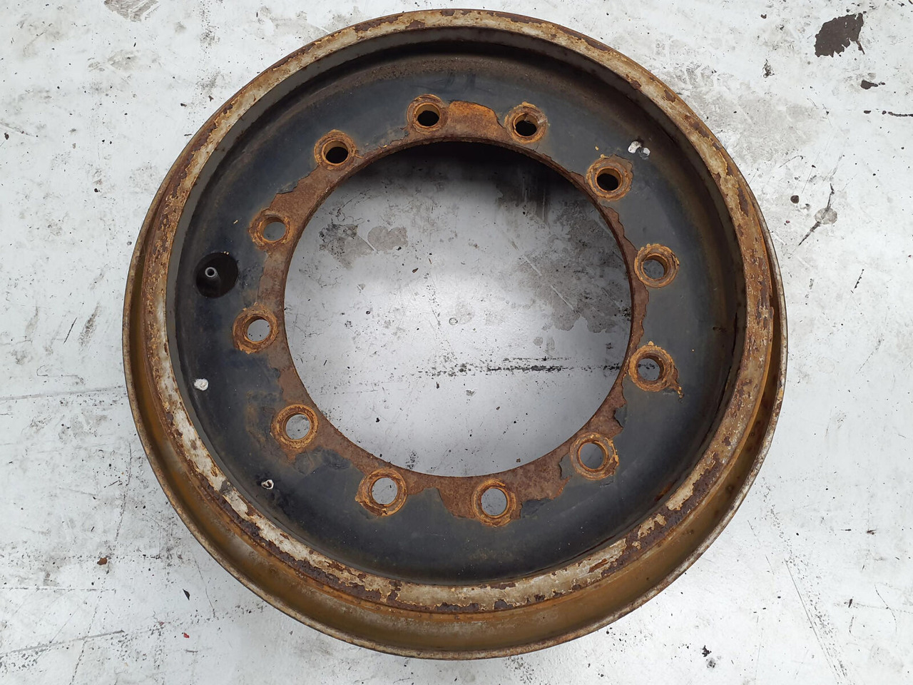 Grove Rim 385/95R25 12 5.5 3p - Колесный диск для Кранов: фото 2 Grove Rim 385/95R25 12 5.5 3p - Колесный диск для Кранов: фото 2