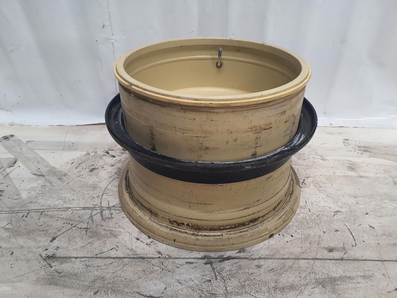 Grove Rim 525/80R25 12 20.5 3p - Колесный диск для Кранов: фото 3 Grove Rim 525/80R25 12 20.5 3p - Колесный диск для Кранов: фото 3