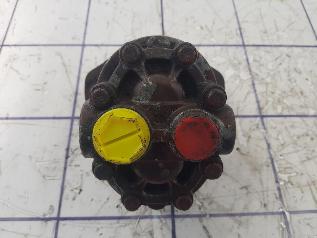 Grove steering pump - Насос гидроусилителя для Кранов: фото 4 Grove steering pump - Насос гидроусилителя для Кранов: фото 4