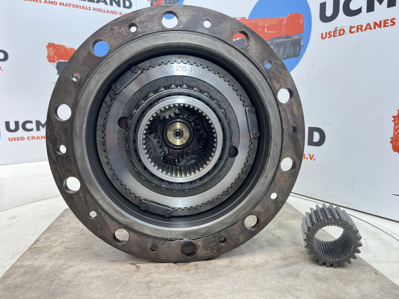 Kessler planetary gear 22-25-74-40-4pl-H177-46 - Бортовой редуктор для Мобильных кранов: фото 5 Kessler planetary gear 22-25-74-40-4pl-H177-46 - Бортовой редуктор для Мобильных кранов: фото 5