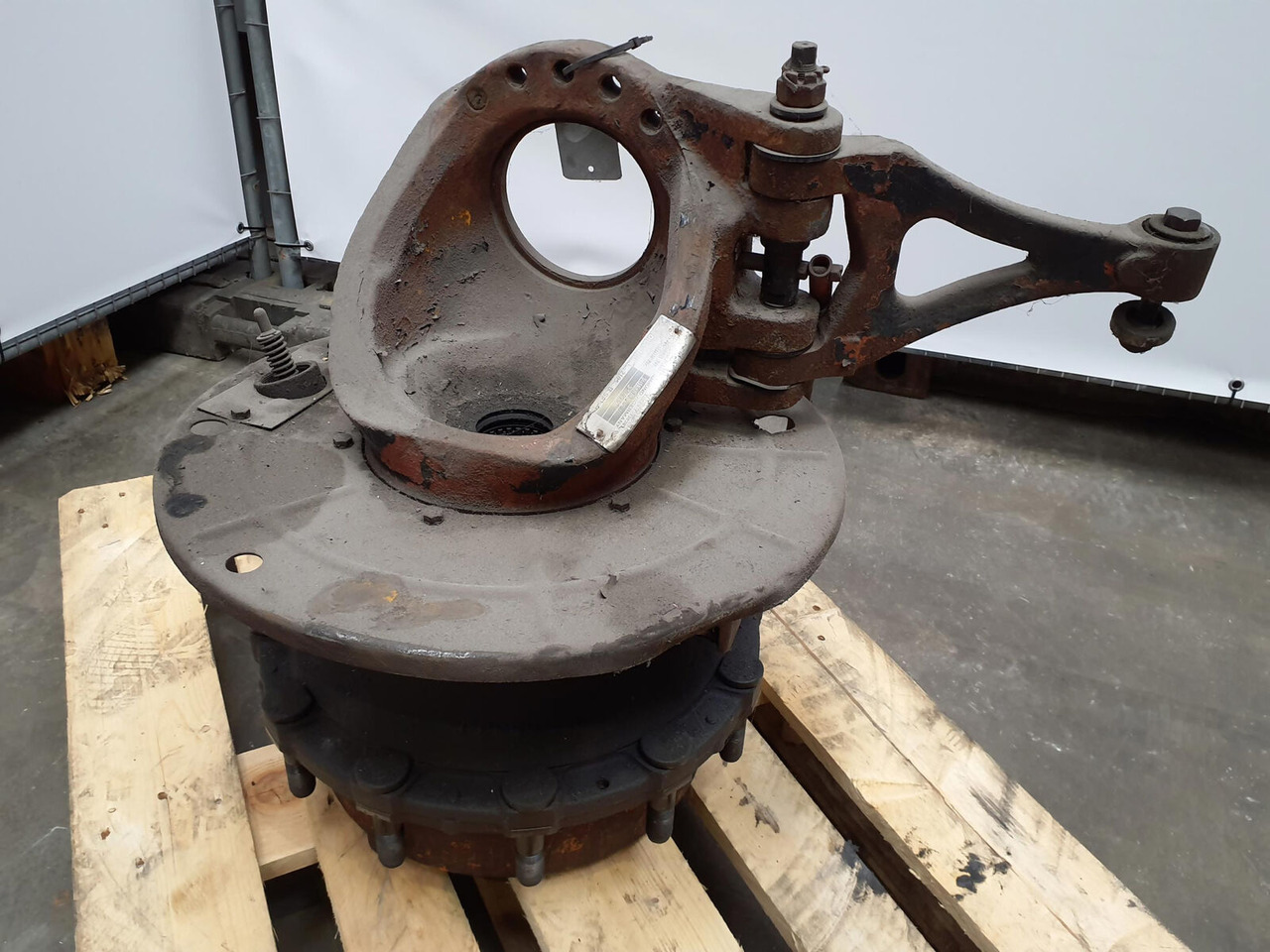 Krupp KMK 4070 Megatrack axle housing - Поворотный кулак для Мобильных кранов: фото 1 Krupp KMK 4070 Megatrack axle housing - Поворотный кулак для Мобильных кранов: фото 1