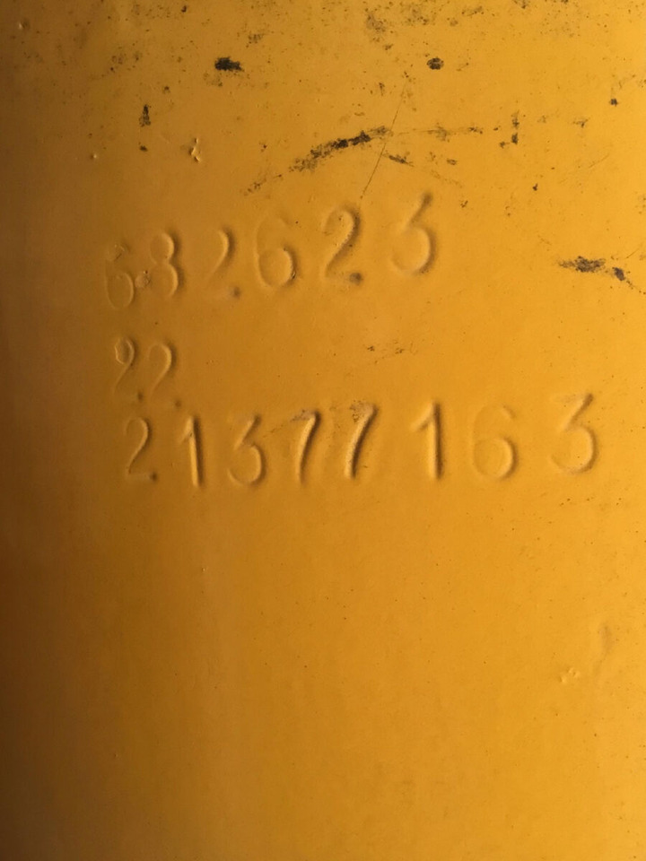 Krupp KMK 5100 boom cylinder - Гидравлический цилиндр для Мобильных кранов: фото 5 Krupp KMK 5100 boom cylinder - Гидравлический цилиндр для Мобильных кранов: фото 5