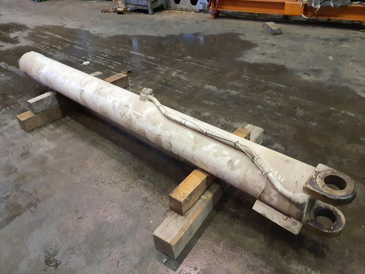 Liebherr LTM 1045-3.1 boom cylinder - Гидравлический цилиндр для Мобильных кранов: фото 3 Liebherr LTM 1045-3.1 boom cylinder - Гидравлический цилиндр для Мобильных кранов: фото 3