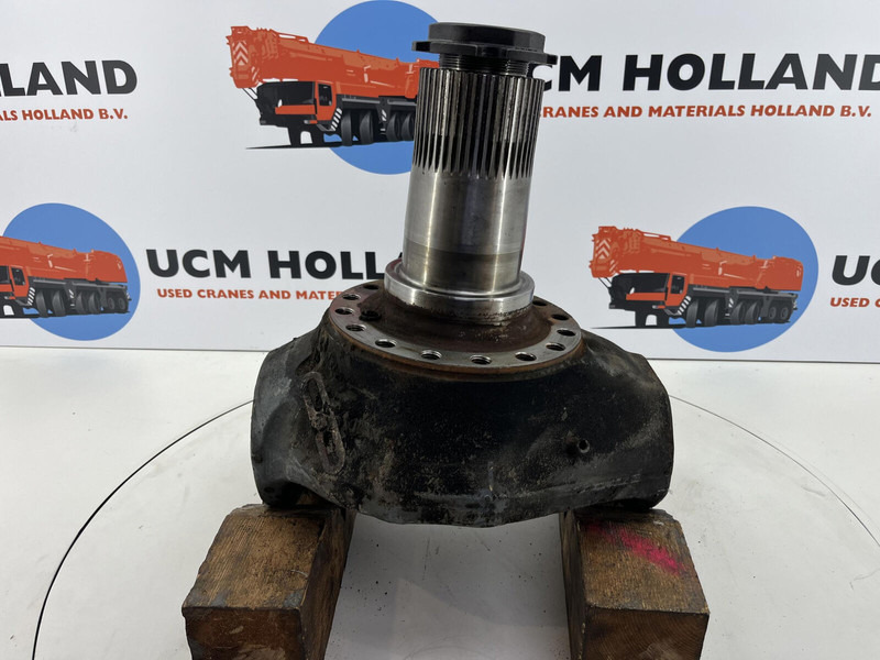Liebherr LTM 1070-4.2 axle 3 steering knuckle 16 holes - Поворотный кулак для Кранов: фото 2 Liebherr LTM 1070-4.2 axle 3 steering knuckle 16 holes - Поворотный кулак для Кранов: фото 2