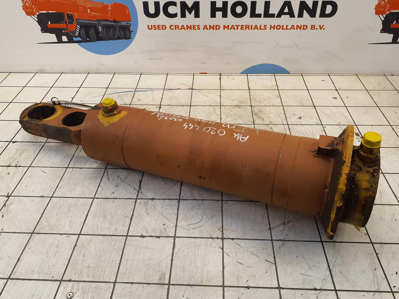 Liebherr LTM 1140 counterweight hydro cylinder - Гидравлический цилиндр для Мобильных кранов: фото 2 Liebherr LTM 1140 counterweight hydro cylinder - Гидравлический цилиндр для Мобильных кранов: фото 2