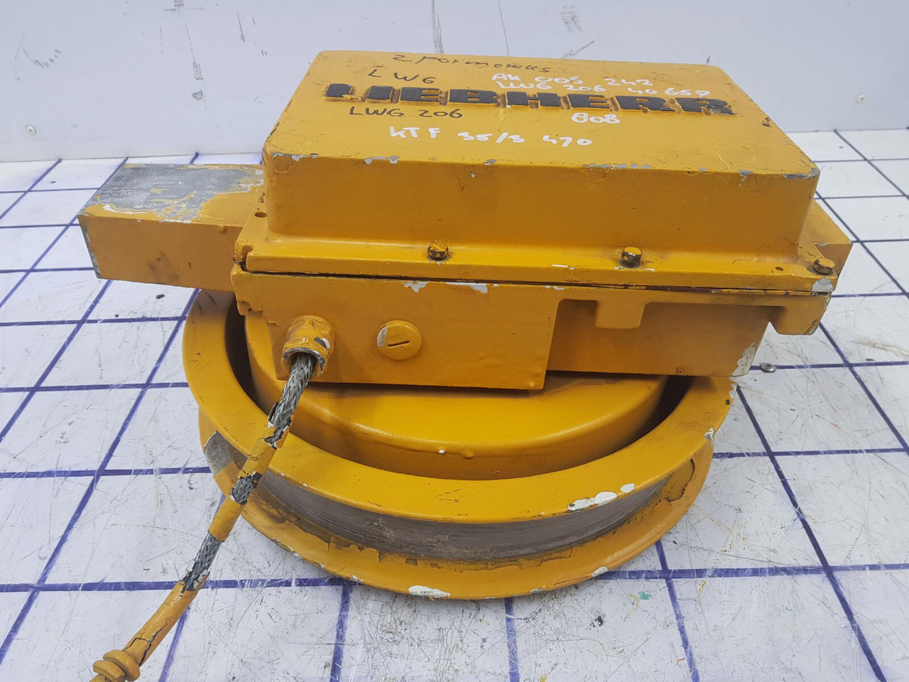 Liebherr lenght indicator LWG 206 - Кузов и экстерьер для Мобильных кранов: фото 2 Liebherr lenght indicator LWG 206 - Кузов и экстерьер для Мобильных кранов: фото 2