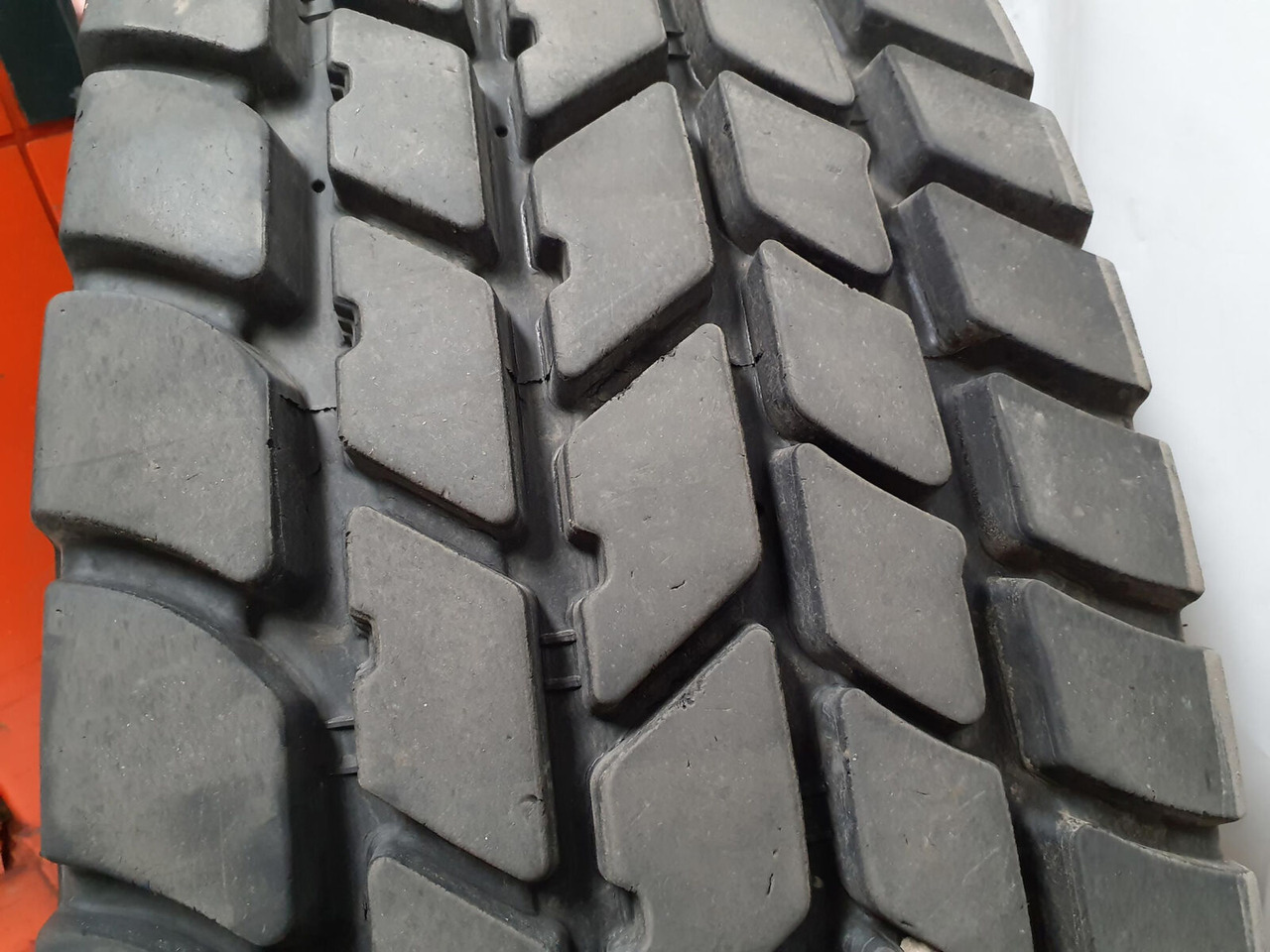 Michelin Wheel 445/95R25 10 12 1p - Колесо: фото 5 Michelin Wheel 445/95R25 10 12 1p - Колесо: фото 5