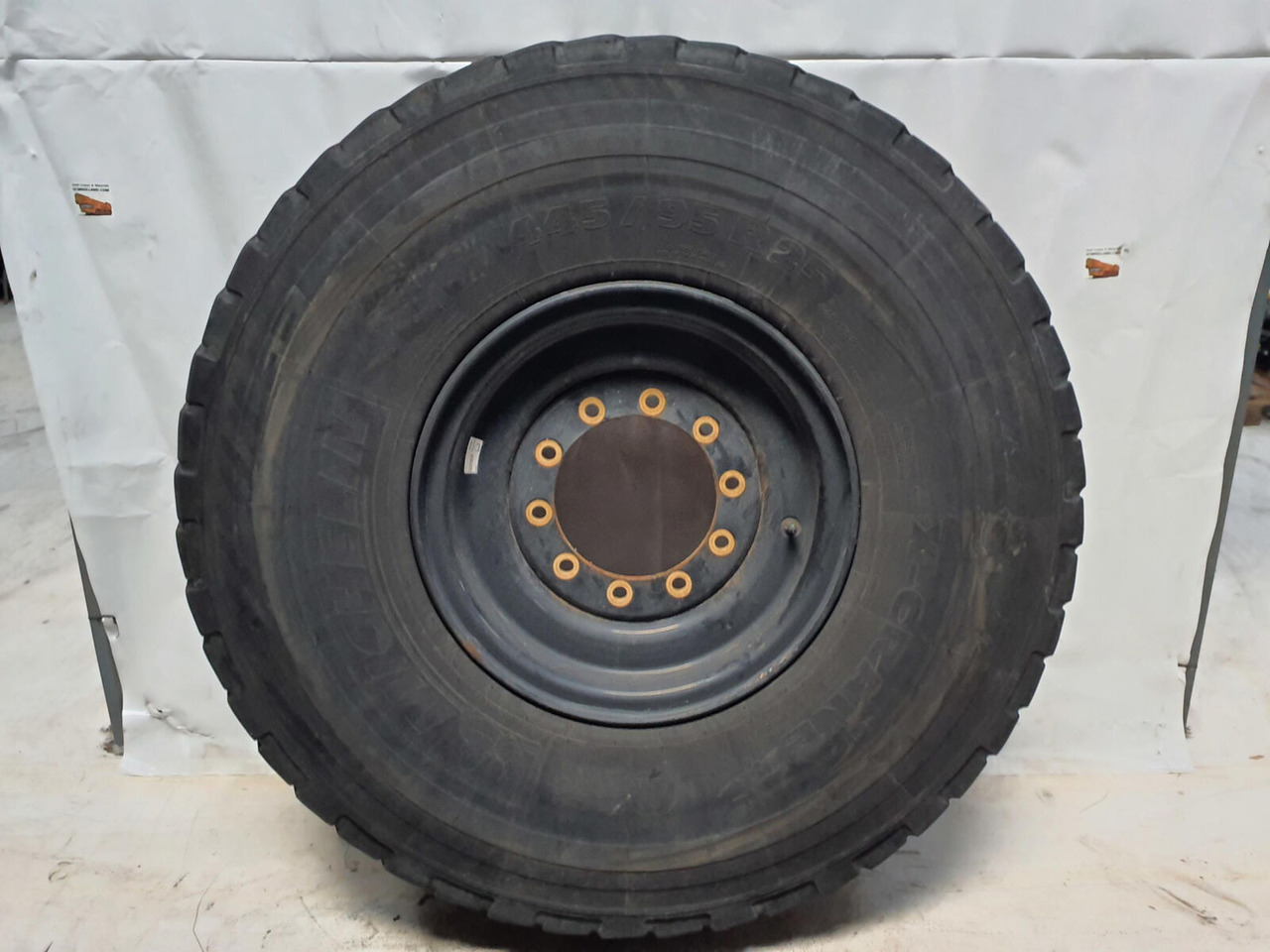 Michelin Wheel 445/95R25 10 12 1p - Колесо: фото 2 Michelin Wheel 445/95R25 10 12 1p - Колесо: фото 2