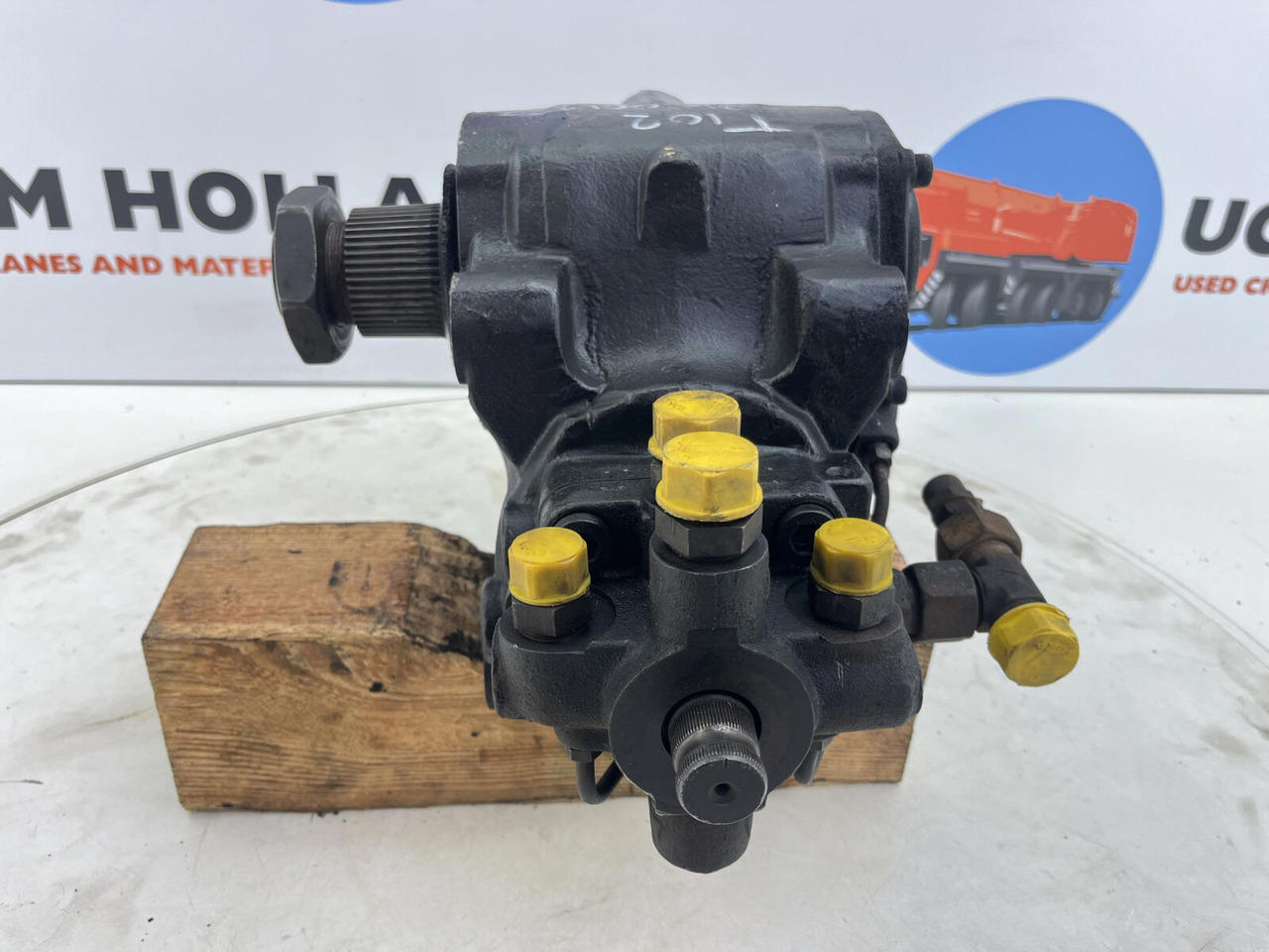 Spierings SK 477 AT4 steering box - Рулевой механизм для Кранов: фото 2 Spierings SK 477 AT4 steering box - Рулевой механизм для Кранов: фото 2