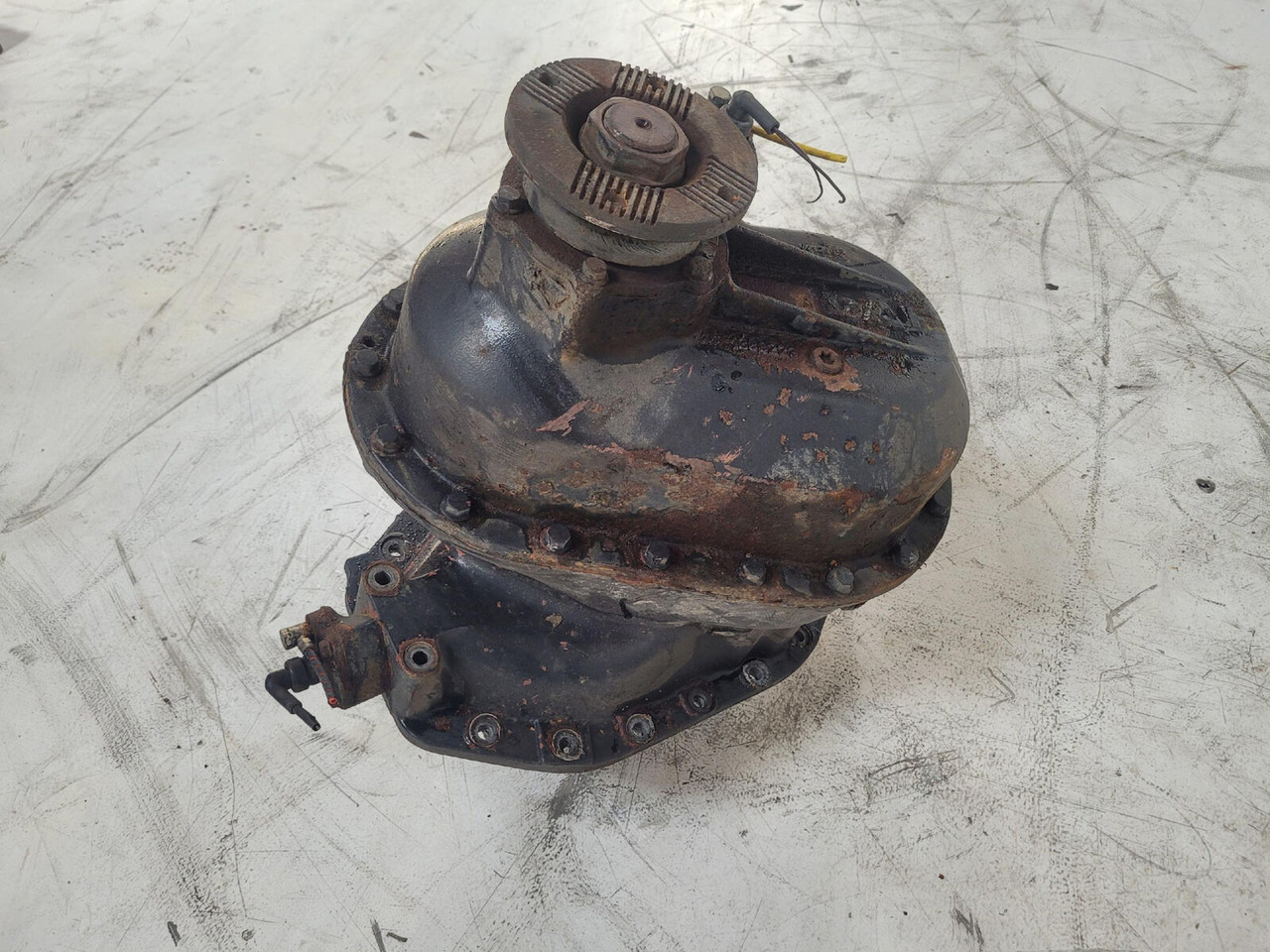 Spierings SK-598 AT 5 mid differential axle 3 - Дифференциал для Мобильных кранов: фото 1 Spierings SK-598 AT 5 mid differential axle 3 - Дифференциал для Мобильных кранов: фото 1