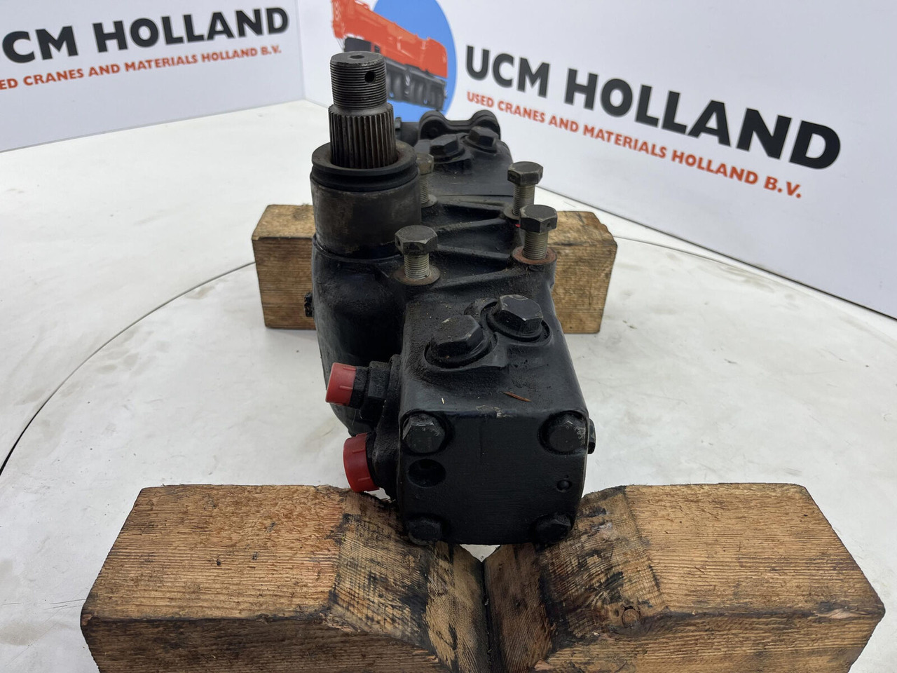 Steering box 210bar - Рулевой механизм для Кранов: фото 4 Steering box 210bar - Рулевой механизм для Кранов: фото 4