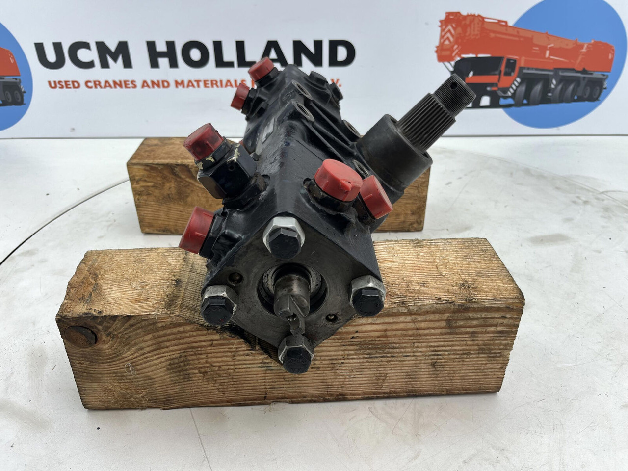 Steering box - Рулевой механизм для Мобильных кранов: фото 4 Steering box - Рулевой механизм для Мобильных кранов: фото 4