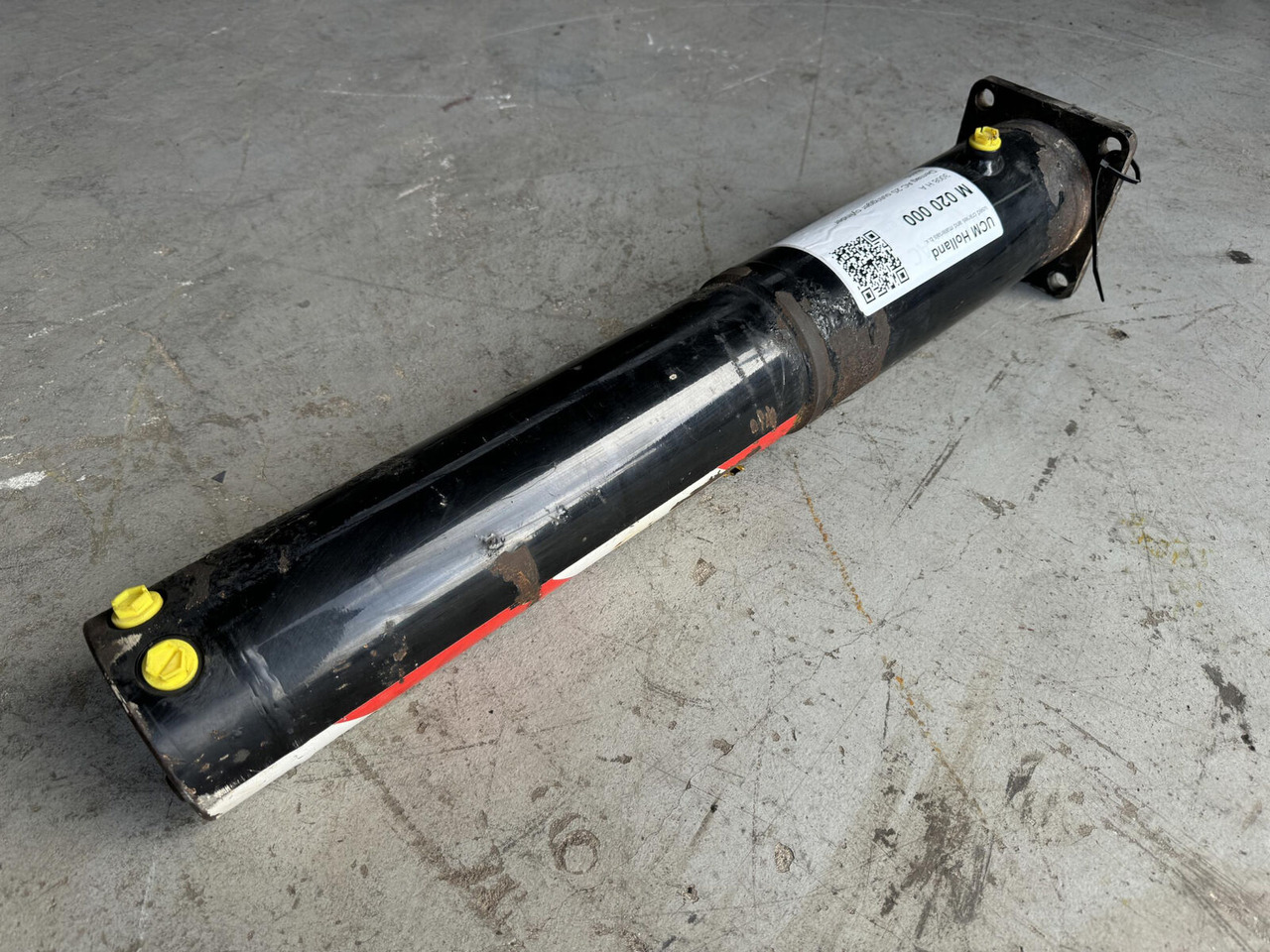 Terex AC 25 outrigger cylinder - Гидравлический цилиндр для Мобильных кранов: фото 3 Terex AC 25 outrigger cylinder - Гидравлический цилиндр для Мобильных кранов: фото 3