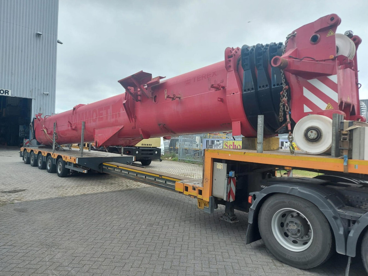 Terex AC 700 boom basic case - Стрела для Мобильных кранов: фото 1 Terex AC 700 boom basic case - Стрела для Мобильных кранов: фото 1