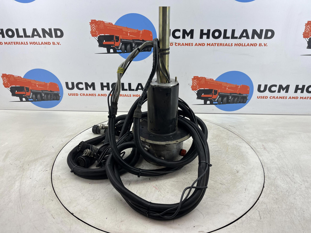 Terex AC slip ring assy - Электрическая система для Кранов: фото 3 Terex AC slip ring assy - Электрическая система для Кранов: фото 3