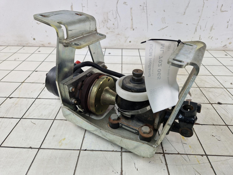 Terex Terex Challenger 3160 Steering box - Подвеска для Кранов: фото 4 Terex Terex Challenger 3160 Steering box - Подвеска для Кранов: фото 4