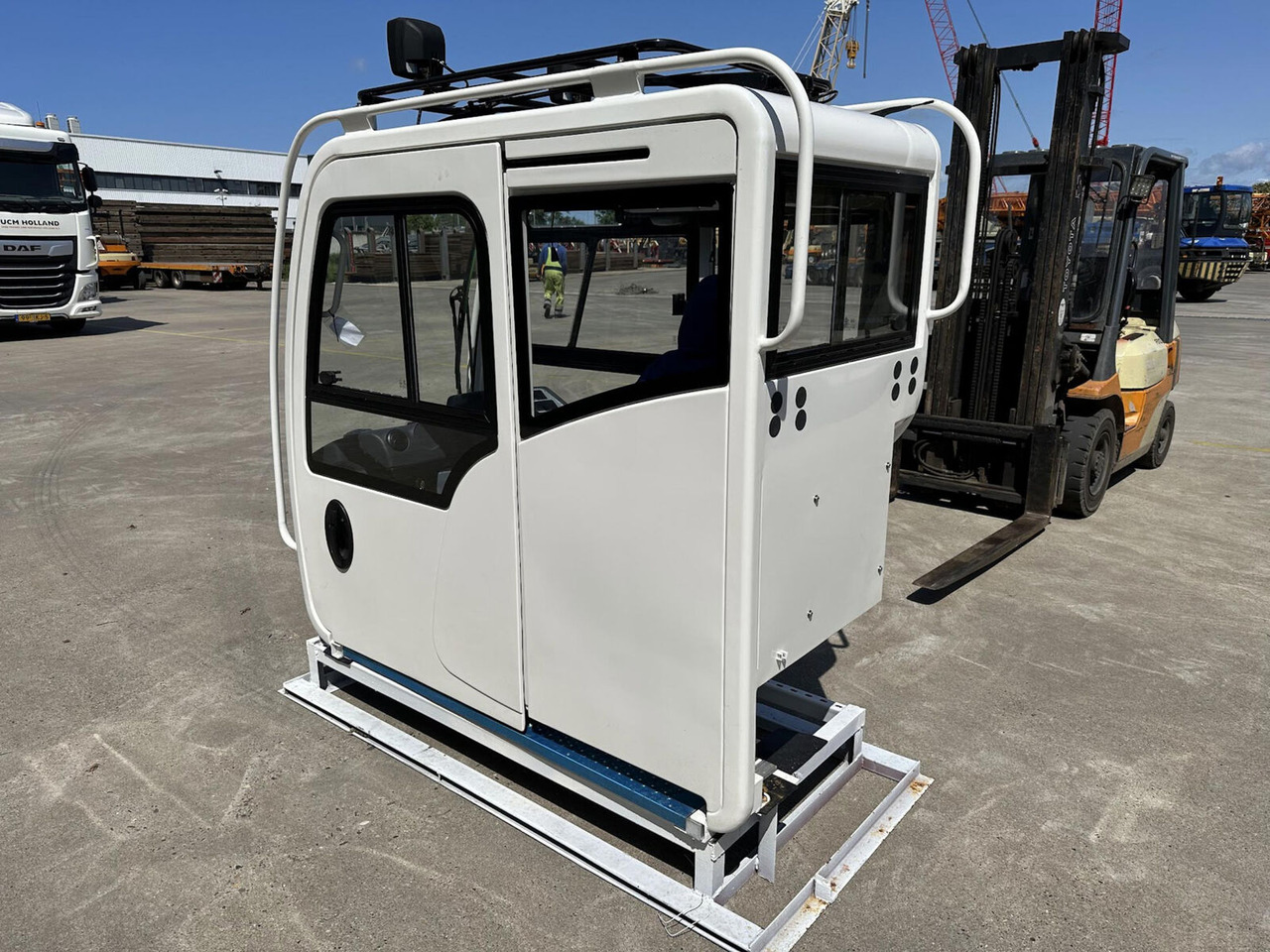 Terex dano/Demag upper cabs - Кабина для Башенных кранов: фото 2 Terex dano/Demag upper cabs - Кабина для Башенных кранов: фото 2