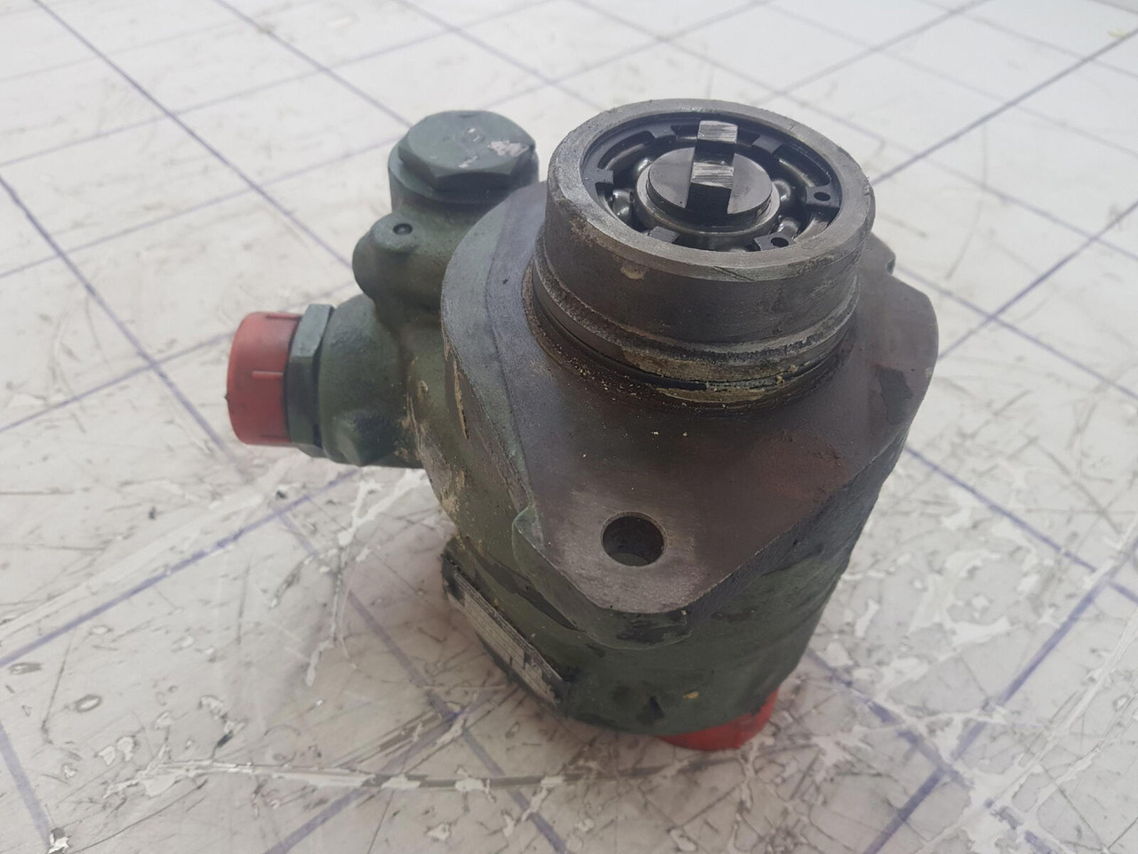 ZF ZF steering pump - Насос гидроусилителя для Мобильных кранов: фото 2 ZF ZF steering pump - Насос гидроусилителя для Мобильных кранов: фото 2