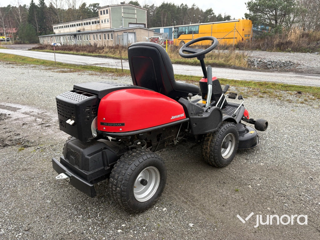 Åkgräsklippare - Jonsered FR2213MA - Газонокосилка: фото 5 Åkgräsklippare - Jonsered FR2213MA - Газонокосилка: фото 5