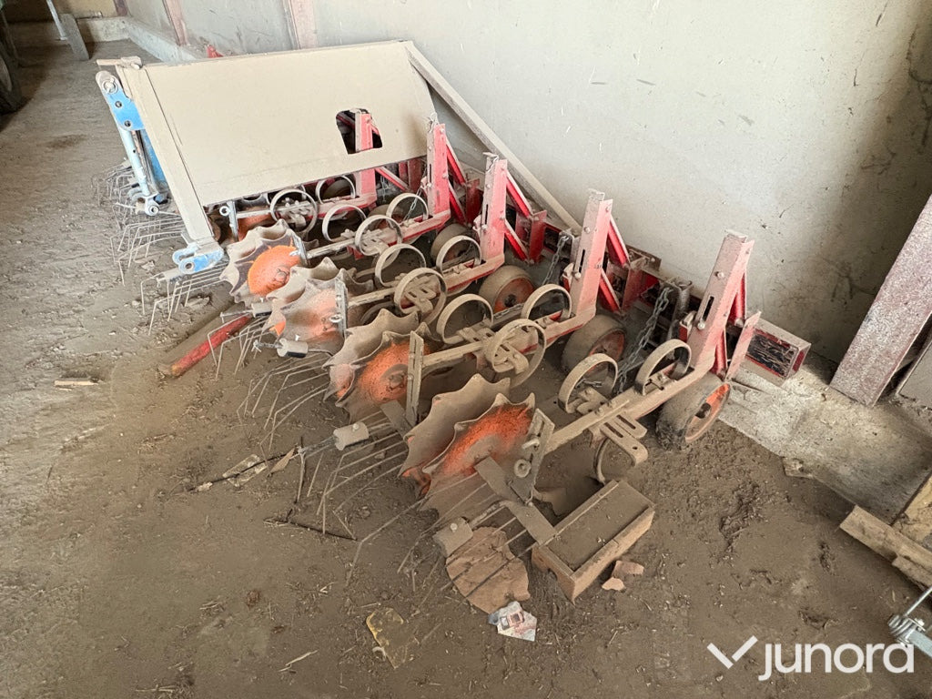 Fronthacka / Radhacka - Kverneland, 9radig - Борона: фото 2 Fronthacka / Radhacka - Kverneland, 9radig - Борона: фото 2