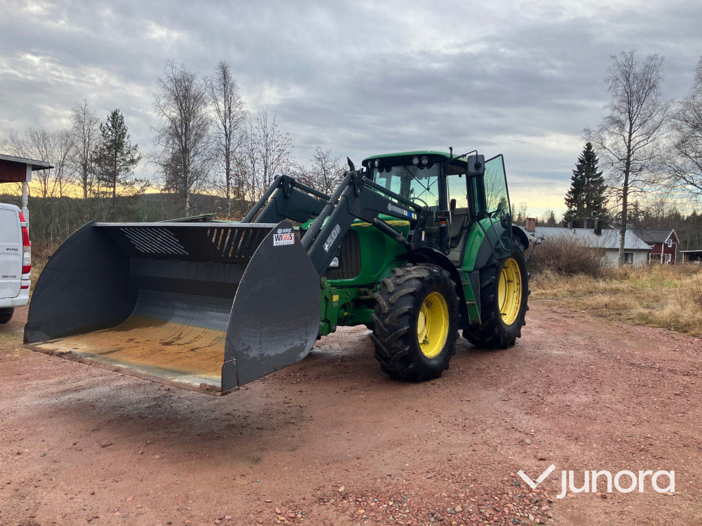 John Deere 6620 med lastare och frontlyft - Трактор: фото 4 John Deere 6620 med lastare och frontlyft - Трактор: фото 4
