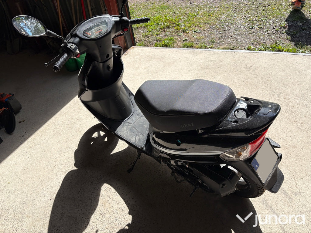 Moped Drax Awesome E5 - Мотоцикл: фото 5 Moped Drax Awesome E5 - Мотоцикл: фото 5