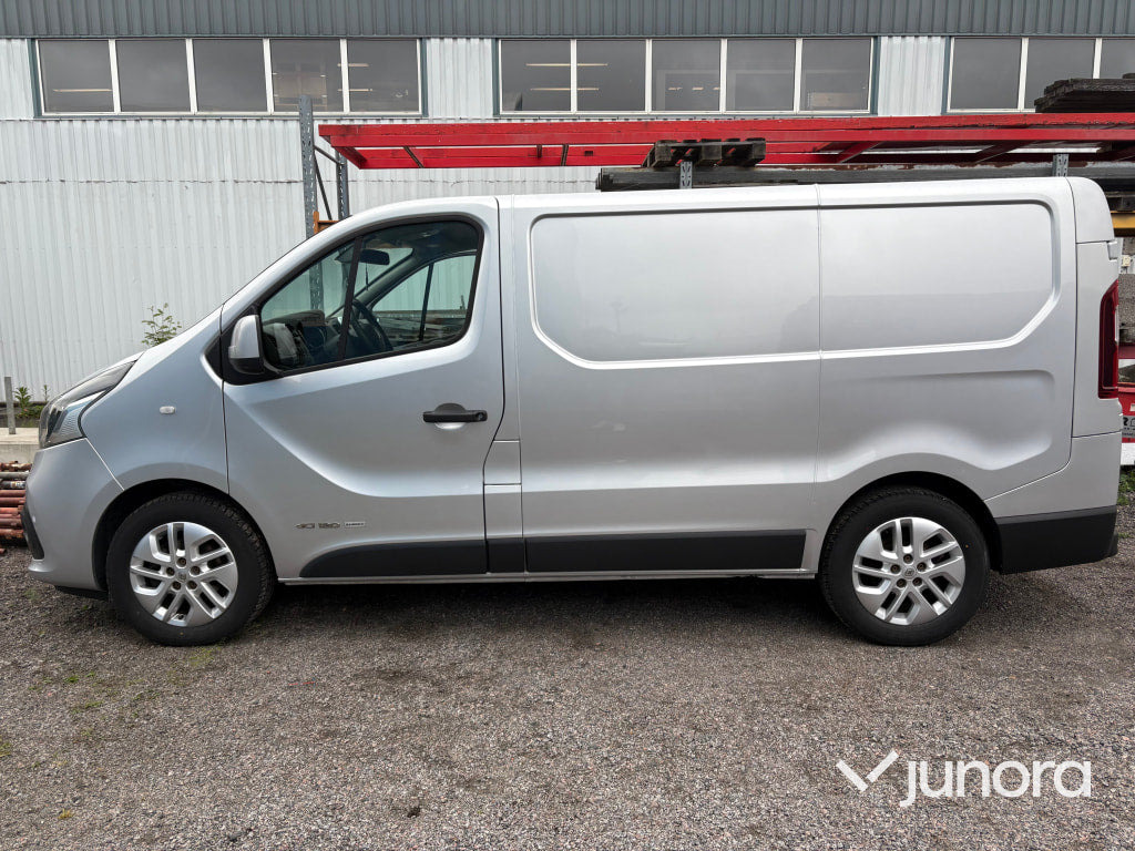 RENAULT TRAFIC Lätt Lastbil - Цельнометаллический фургон: фото 2 RENAULT TRAFIC Lätt Lastbil - Цельнометаллический фургон: фото 2