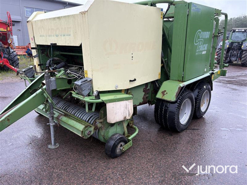 Rundbalspress Krone COMBI PACK 1250 - Самозагружающийся прицеп: фото 3 Rundbalspress Krone COMBI PACK 1250 - Самозагружающийся прицеп: фото 3