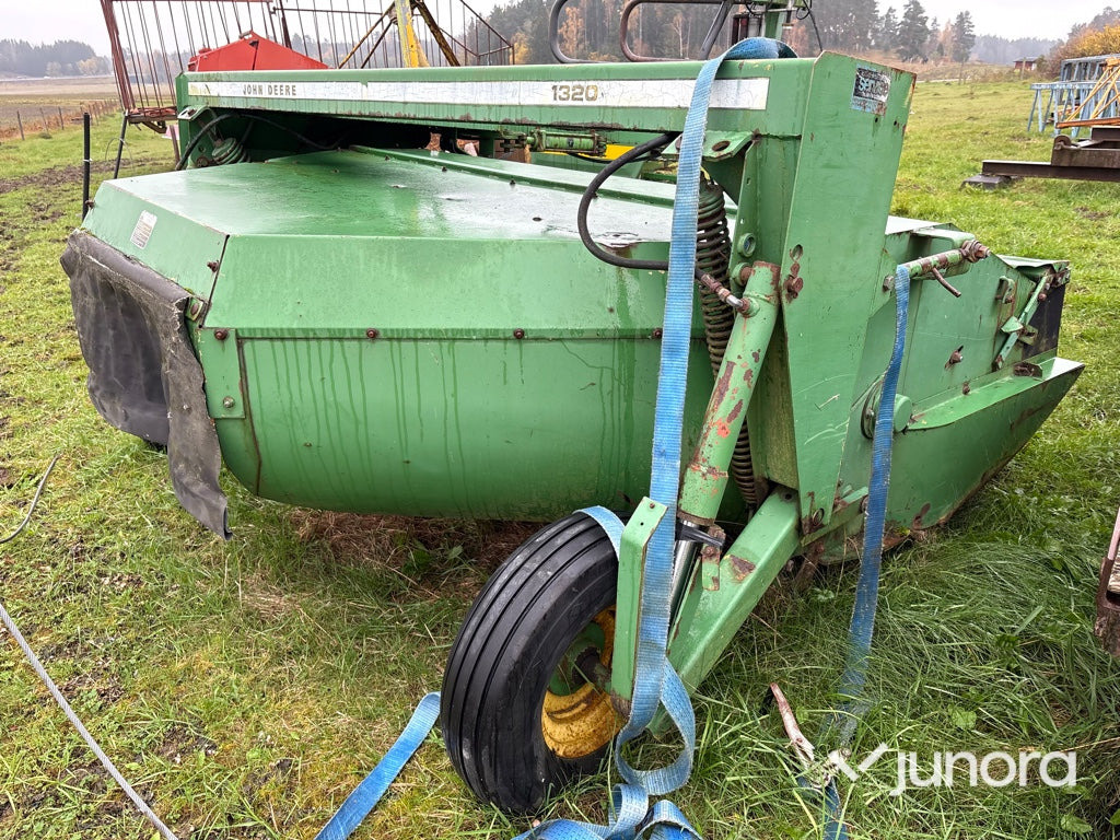 Slåtterkross - John Deere 1320 - Косилка: фото 5 Slåtterkross - John Deere 1320 - Косилка: фото 5