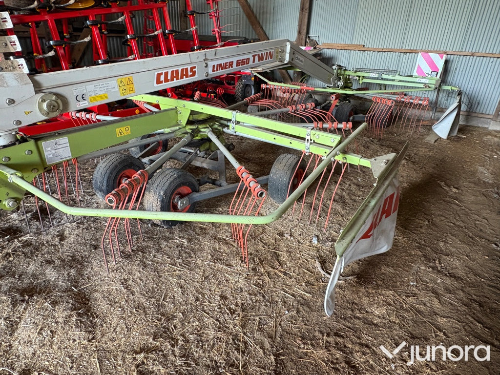Strängläggare Claas Liner 650 Twin - Сеноворошилка: фото 4 Strängläggare Claas Liner 650 Twin - Сеноворошилка: фото 4