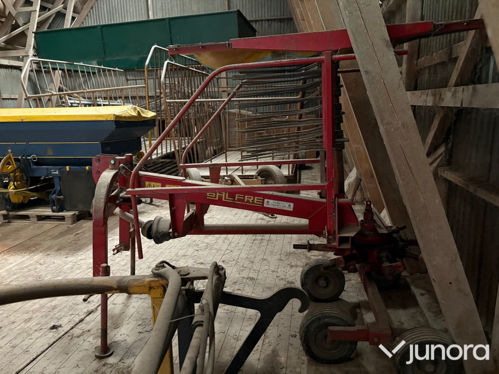 Strängläggare - Salfré - Сеноворошилка: фото 2 Strängläggare - Salfré - Сеноворошилка: фото 2
