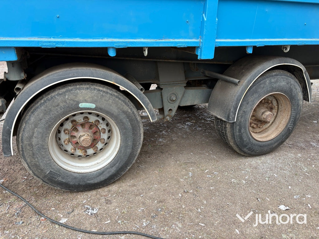 Самосвальный прицеп Torkvagn/Spannmålsvagn med tipp - 25 kubik: фото 18 Самосвальный прицеп Torkvagn/Spannmålsvagn med tipp - 25 kubik: фото 18