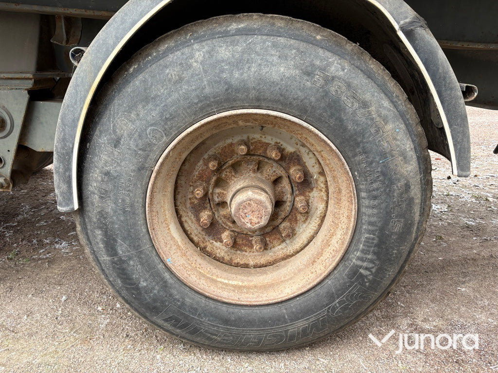 Самосвальный прицеп Torkvagn/Spannmålsvagn med tipp - 25 kubik: фото 25 Самосвальный прицеп Torkvagn/Spannmålsvagn med tipp - 25 kubik: фото 25