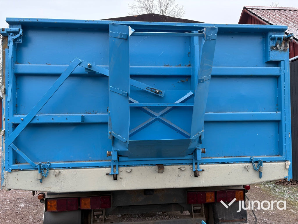 Самосвальный прицеп Torkvagn/Spannmålsvagn med tipp - 25 kubik: фото 10 Самосвальный прицеп Torkvagn/Spannmålsvagn med tipp - 25 kubik: фото 10