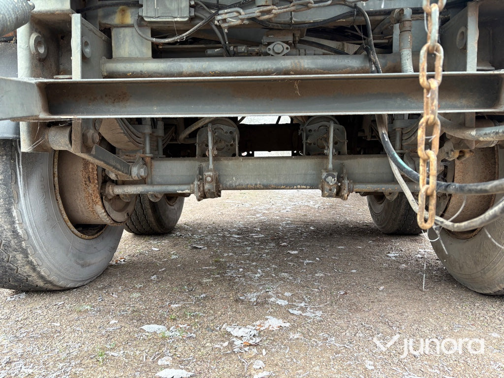 Самосвальный прицеп Torkvagn/Spannmålsvagn med tipp - 25 kubik: фото 15 Самосвальный прицеп Torkvagn/Spannmålsvagn med tipp - 25 kubik: фото 15