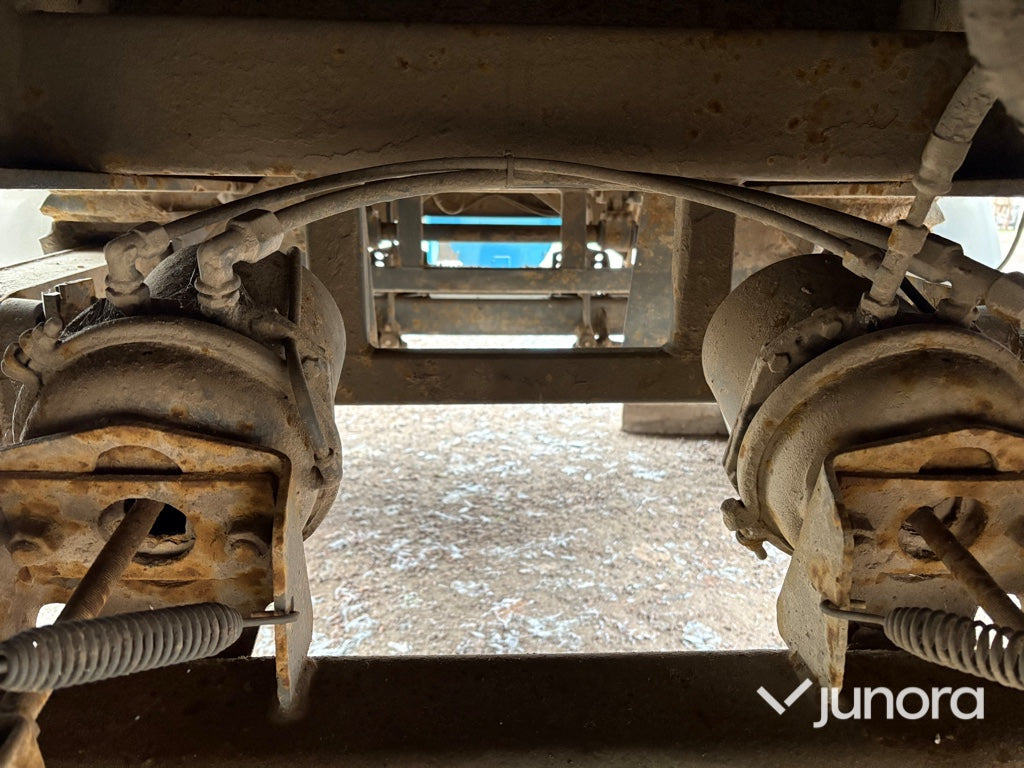 Самосвальный прицеп Torkvagn/Spannmålsvagn med tipp - 25 kubik: фото 29 Самосвальный прицеп Torkvagn/Spannmålsvagn med tipp - 25 kubik: фото 29