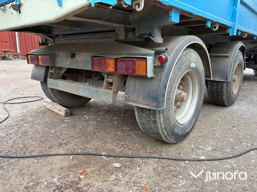 Самосвальный прицеп Torkvagn/Spannmålsvagn med tipp - 25 kubik: фото 17 Самосвальный прицеп Torkvagn/Spannmålsvagn med tipp - 25 kubik: фото 17