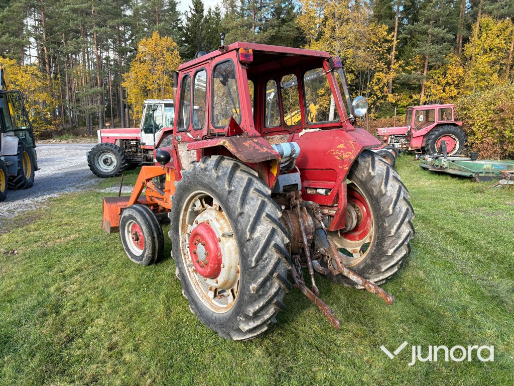 Traktor - Massey Ferguson 165 - Трактор: фото 4 Traktor - Massey Ferguson 165 - Трактор: фото 4