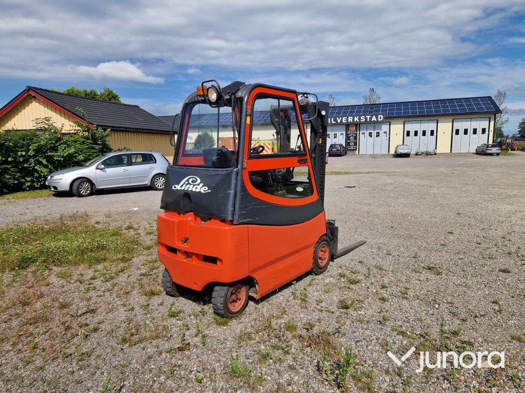 Truck Linde E20/600 - Электропогрузчик: фото 1 Truck Linde E20/600 - Электропогрузчик: фото 1