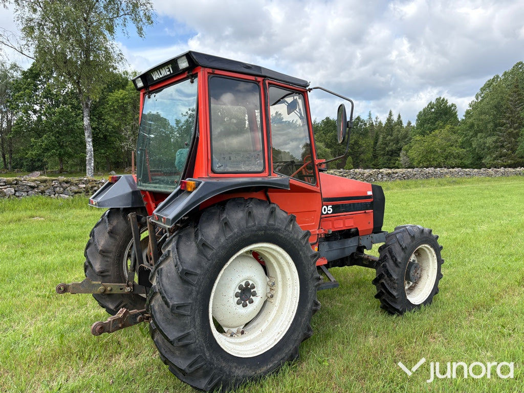 Valmet 305 - Трактор: фото 5 Valmet 305 - Трактор: фото 5